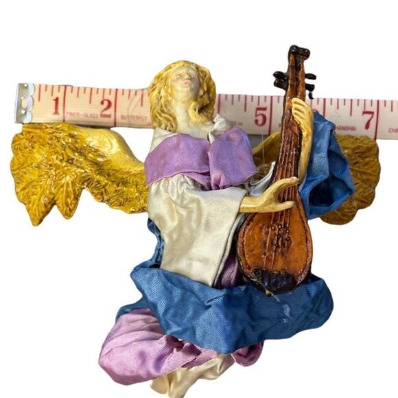 Hand painted and signed Angel - Picture 9 of 10